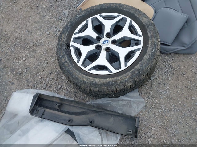 Продажа на аукционе авто 2020 Subaru Forester Premium, vin: JF2SKAJC5LH538878, номер лота: 42711193