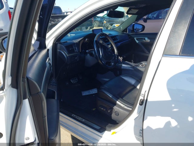 Lexus 2zr-fxe+3jm 2017 JTHKD5BH4H2285622 Image 5