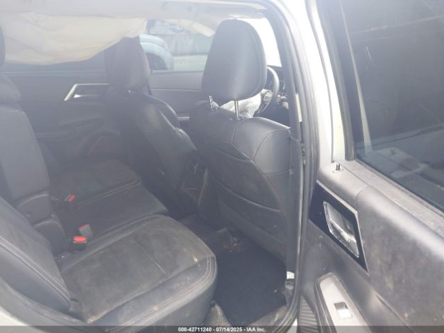 2023 MITSUBISHI OUTLANDER JA4J3UA87PZ054886 Photo 7