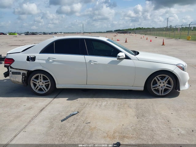WDDHF5KB2EA832668 Mercedes-Benz 2014
