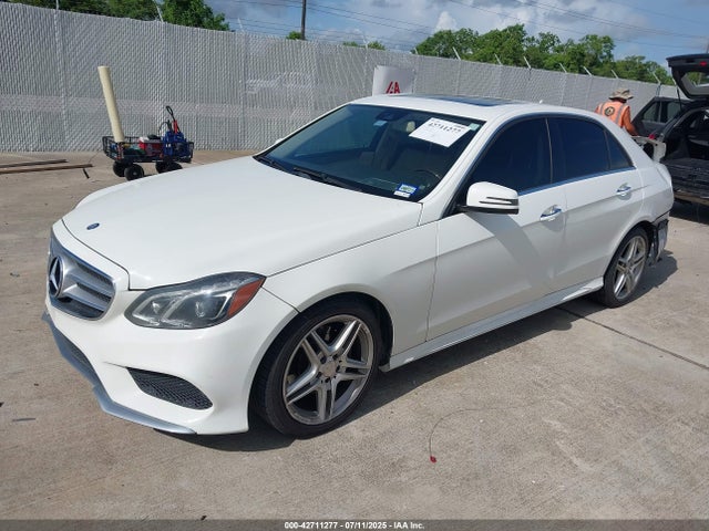 WDDHF5KB2EA832668 Mercedes-Benz 2014