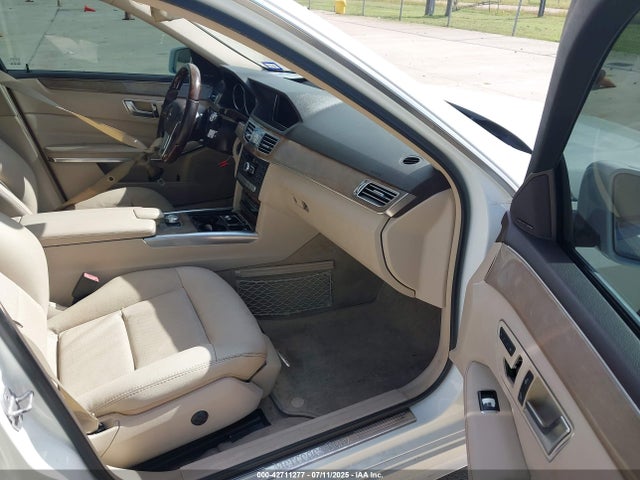 WDDHF5KB2EA832668 Mercedes-Benz 2014