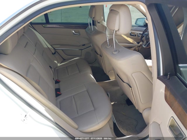 WDDHF5KB2EA832668 Mercedes-Benz 2014