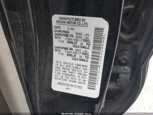 2001 INFINITI QX4 JNRDR07XX1W101202 Photo 8