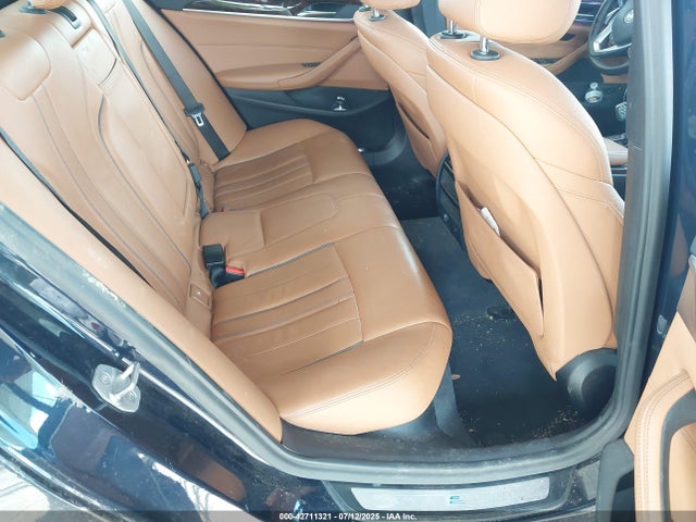 WBAJB1C59JB084415 BMW 2018