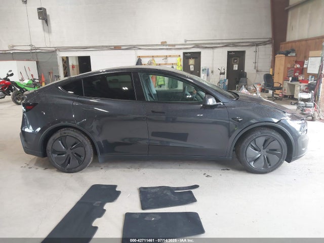 7SAYGDEE2TF342276 Tesla Model Y