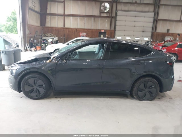7SAYGDEE2TF342276 Tesla Model Y