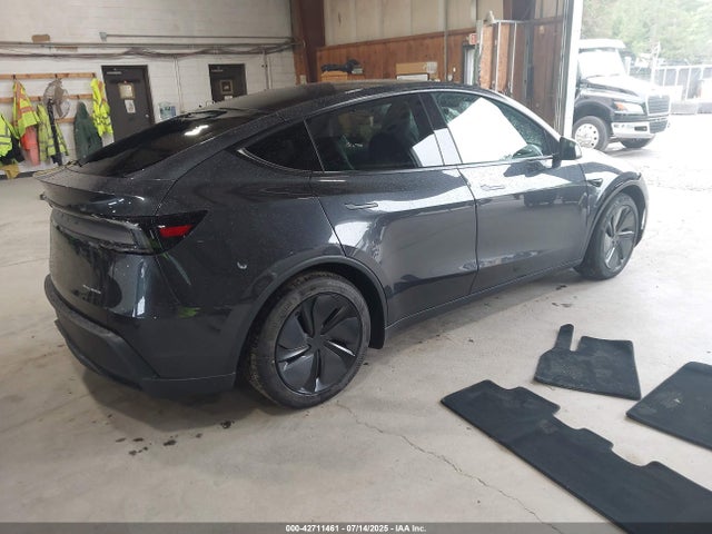 7SAYGDEE2TF342276 Tesla Model Y