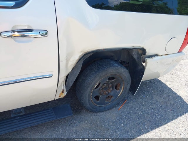 2008 CADILLAC ESCALADE ESV 1GYFK46848R241604 Photo 5