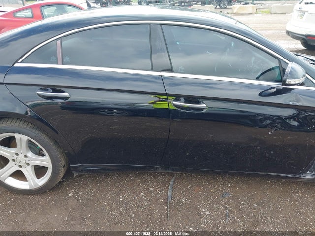 42711638 :رقم المزاد ، WDDDJ72X17A081067 vin ، 2007 Mercedes-benz Cls 550 مزاد بيع