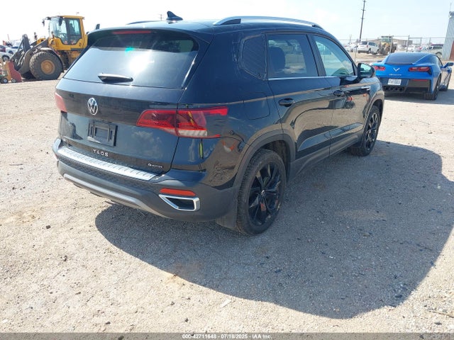 3VVLX7B23NM096101 Volkswagen tsi