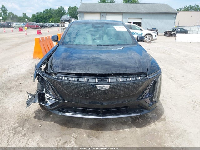 1GYKPWRL3RZ111780 Cadillac x0e + ec6
