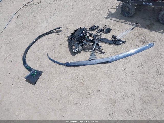1GYKPWRL3RZ111780 Cadillac x0e + ec6