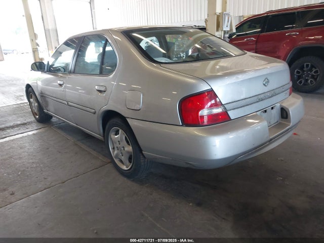 2001 NISSAN ALTIMA 1N4DL01D71C235723 Photo 2