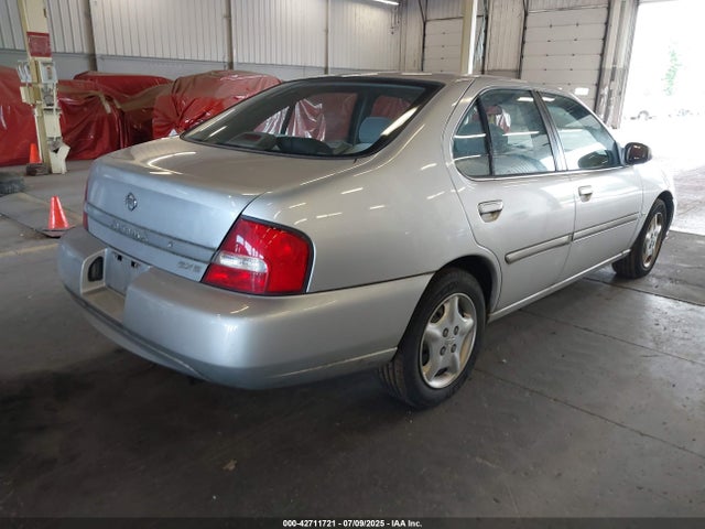 2001 NISSAN ALTIMA 1N4DL01D71C235723 Photo 3