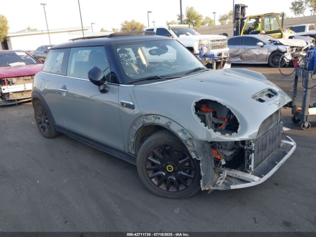 Mini Hardtop 2022 WMW13DJ02N2R58809 main image