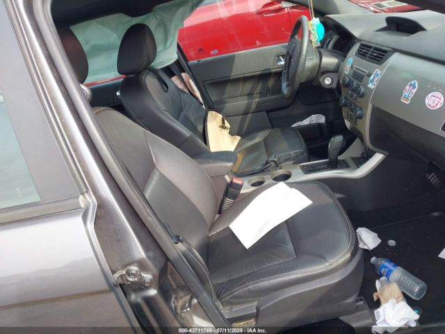 2010 FORD FOCUS 1FAHP3HN1AW194736 Photo 4