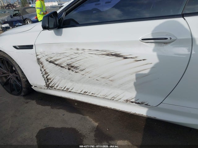 WBALY1C59EDZ73393 BMW 640i