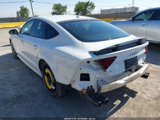 2016 AUDI A7 WAU2GAFC9GN062082 Photo 2