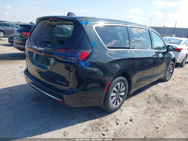2023 CHRYSLER PACIFICA HYBRID 2C4RC1L70PR622000 Photo 3
