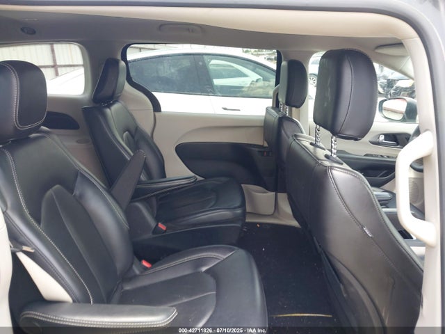 2023 CHRYSLER PACIFICA HYBRID 2C4RC1L70PR622000 Photo 7