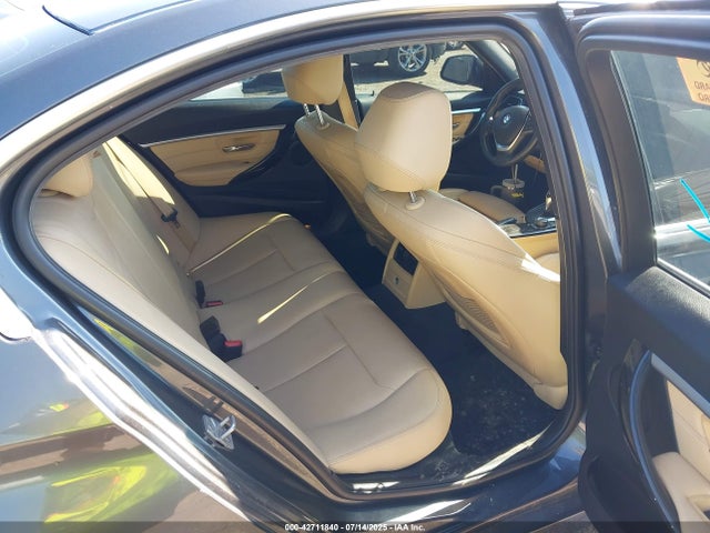 WBA8B9G56HNU09893 BMW 330I