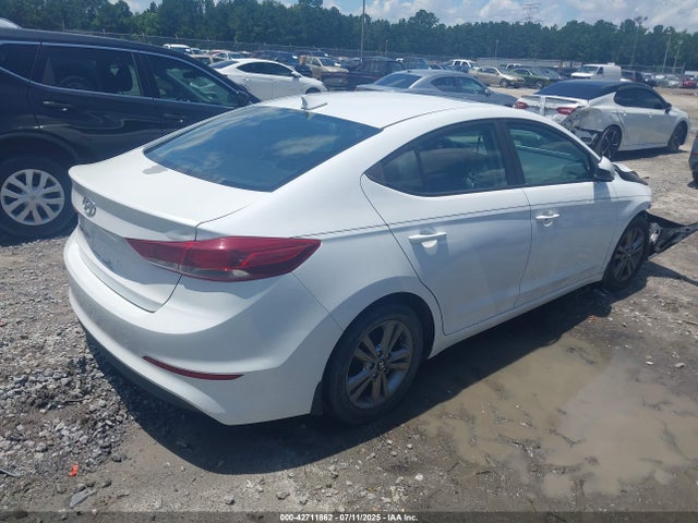 5NPD84LFXHH177395 Hyundai 2017