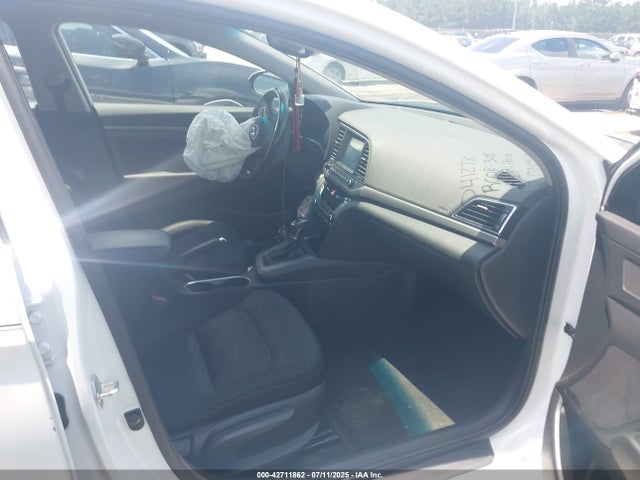 5NPD84LFXHH177395 Hyundai 2017