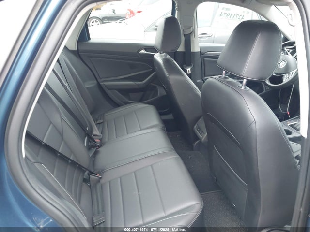 Volkswagen tsi 2021 3VWE57BUXMM102387 Image 8