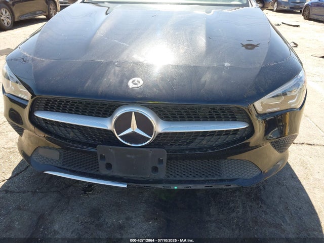 W1K5J4GB1PN370099 Mercedes-Benz m260
