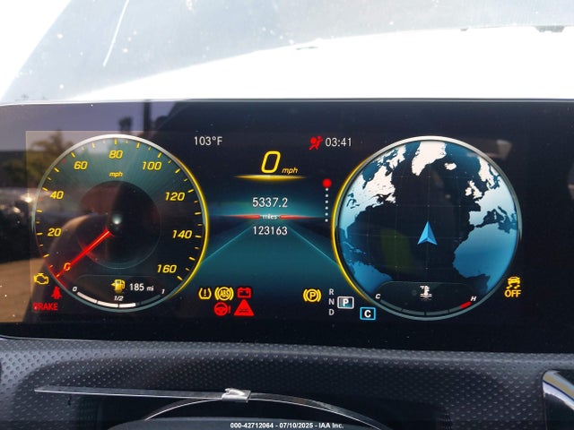 W1K5J4GB1PN370099 Mercedes-Benz m260