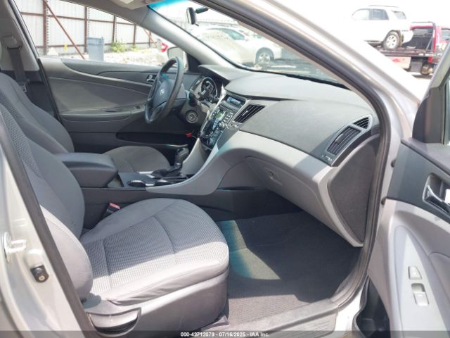 2011 HYUNDAI SONATA 5NPEB4AC8BH006635 Photo 4