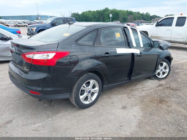 Ford 2014 2014 1FADP3F22EL190628 Image 4