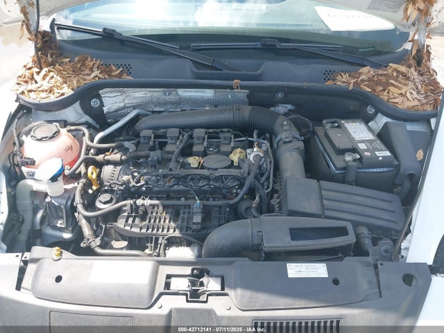 Volkswagen Beetle 2019 3VWFD7AT5KM707463 Image 10