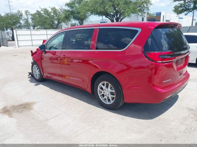 2025 CHRYSLER PACIFICA 2C4RC1BG0SR544571 Photo 2