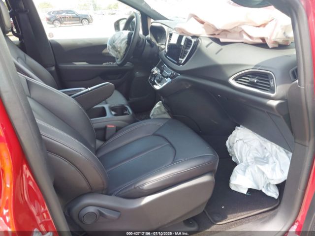 2025 CHRYSLER PACIFICA 2C4RC1BG0SR544571 Photo 4
