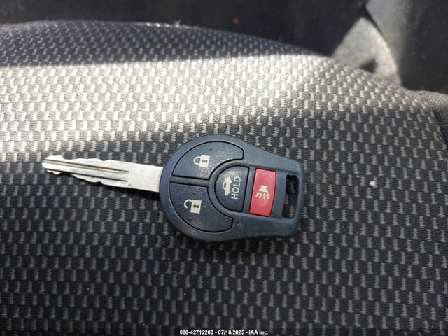 3N1AB7AP3EY335076 Nissan 2014