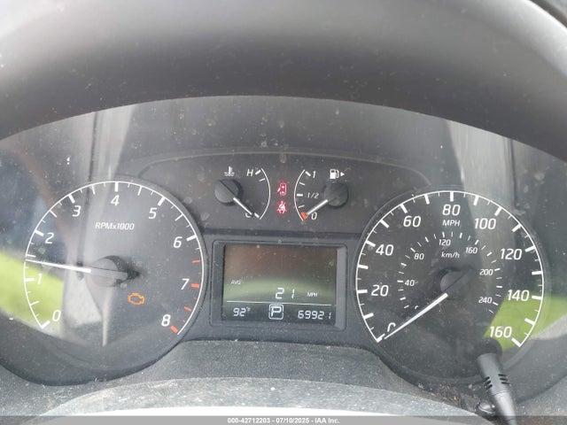 3N1AB7AP3EY335076 Nissan 2014