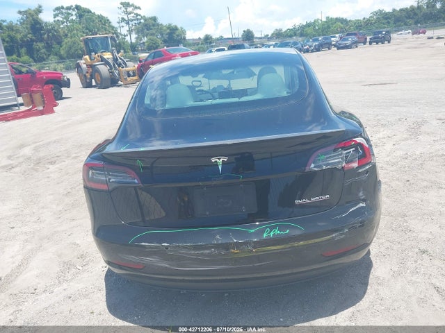 Tesla 2019 2019 5YJ3E1EB8KF393295 Image 16
