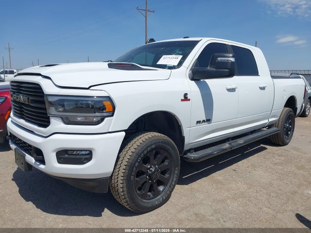 3C6UR5NL3RG278463 RAM 2024