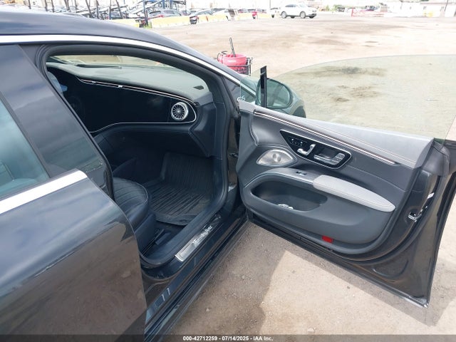 W1KCG4EB7PA041164 Mercedes-Benz ed