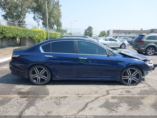 1HGCR2F5XHA028428 Honda k24w1