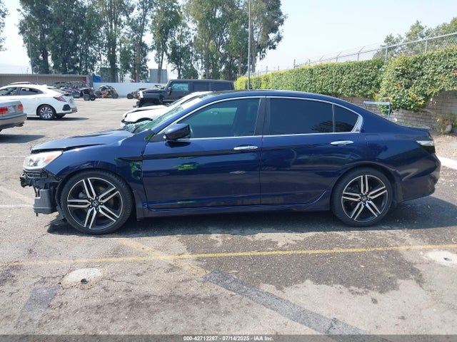 1HGCR2F5XHA028428 Honda k24w1