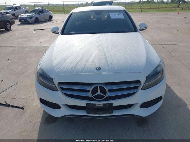 55SWF4JB3GU098886 Mercedes-Benz C-Class