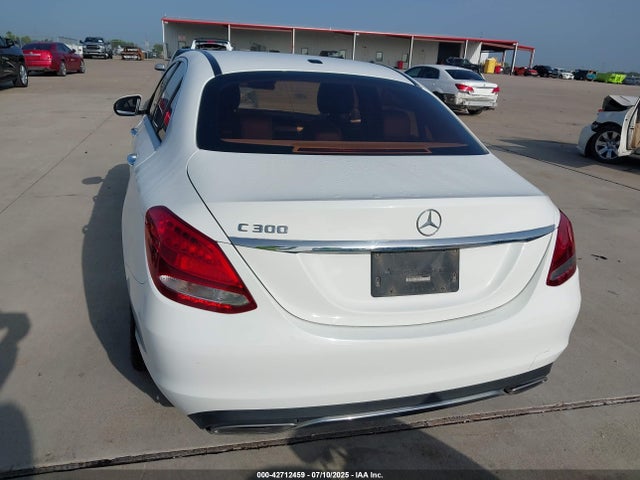 55SWF4JB3GU098886 Mercedes-Benz C-Class