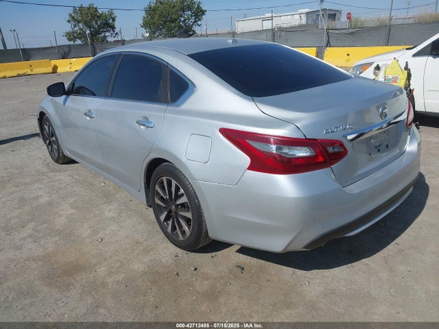 1N4AL3AP6JC159247 Nissan 2018