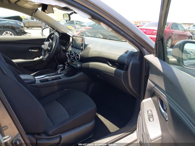 3N1AB8CV1MY256473 Nissan Sentra