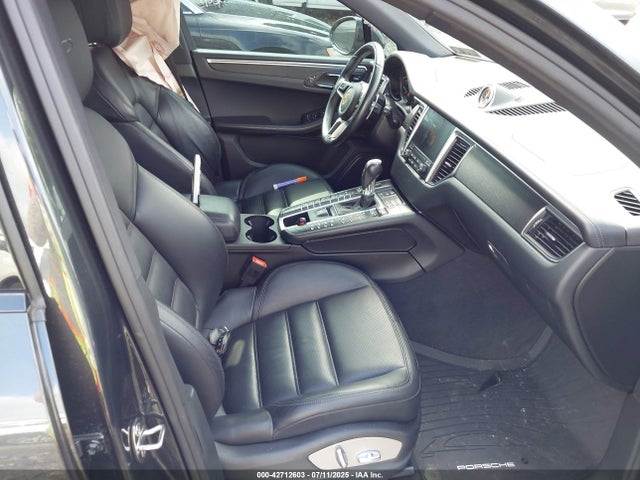 Porsche Macan 2017 WP1AG2A51HLB52769 Image 5