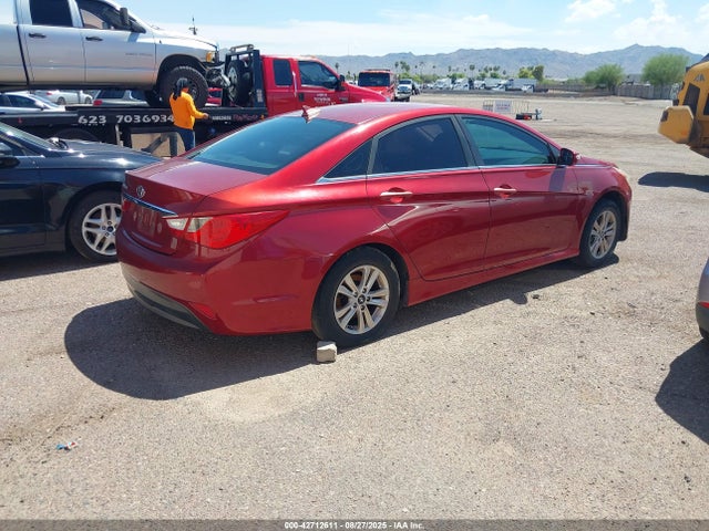 5NPEB4AC0EH946691 Hyundai gamma