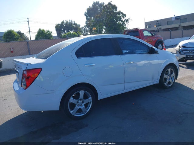 1G1JE5SG8E4127472 Chevrolet lwe